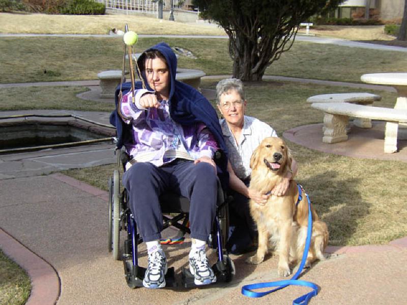 Craig Therapy Photo Gallery / Strolling about the grounds 3/18/2003