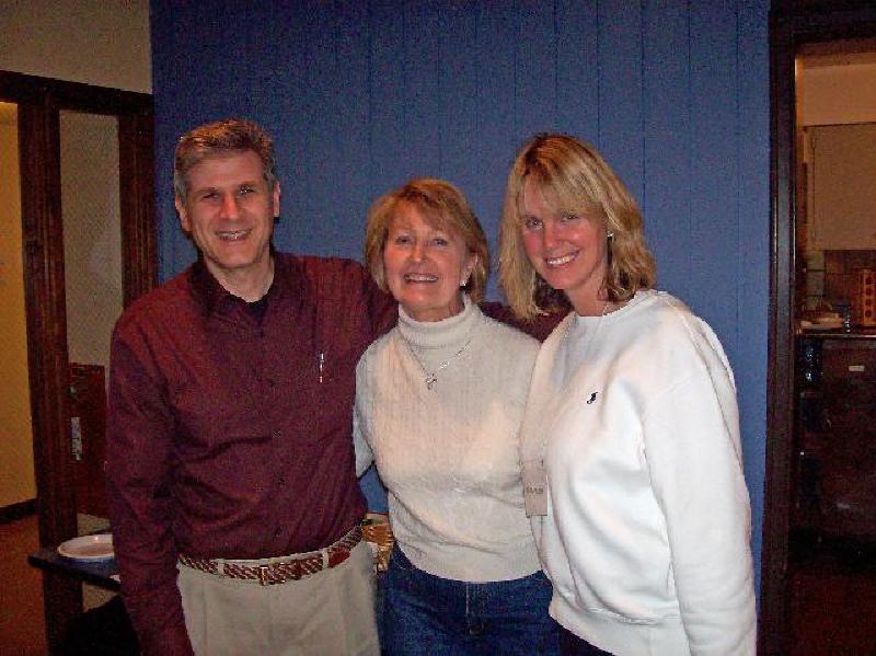 Gordon, at left, is a speech language pathologist and a therapist in the program. Looks like he's ready for the winter session of UMAP to begin!