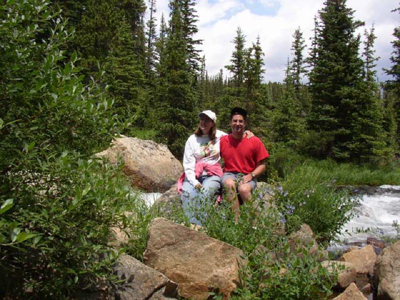 July Photo Gallery / Hangin' Around 7/2003