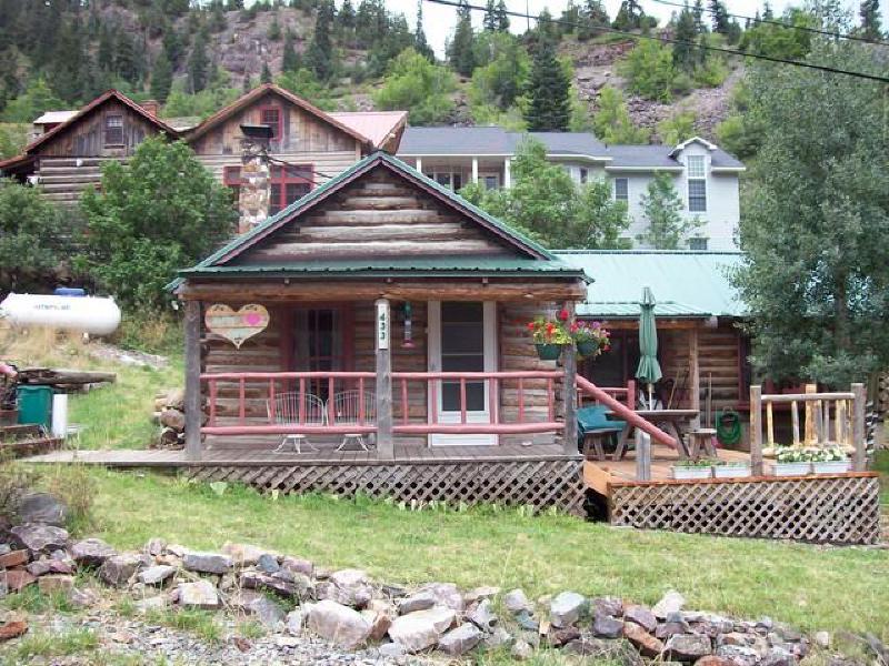 September Photo Gallery / The Cabin! 07/2007